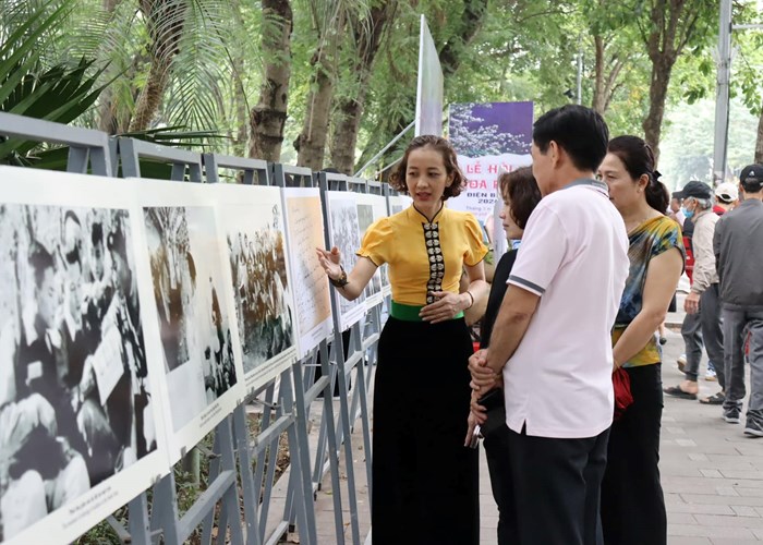 Rực rỡ sắc màu văn hóa Điện Biên giữa lòng Thủ đô - Anh 9
