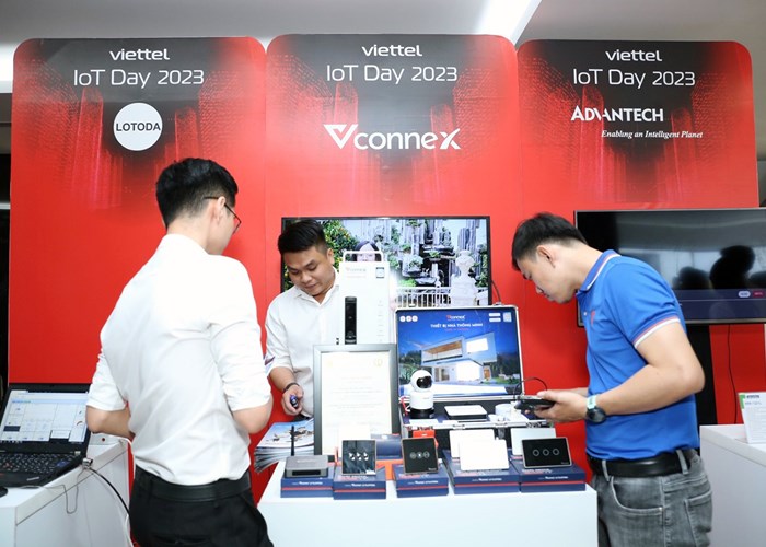 Viettel IoT Day 2023 cập nhật các xu thế mới về công nghệ - Anh 2