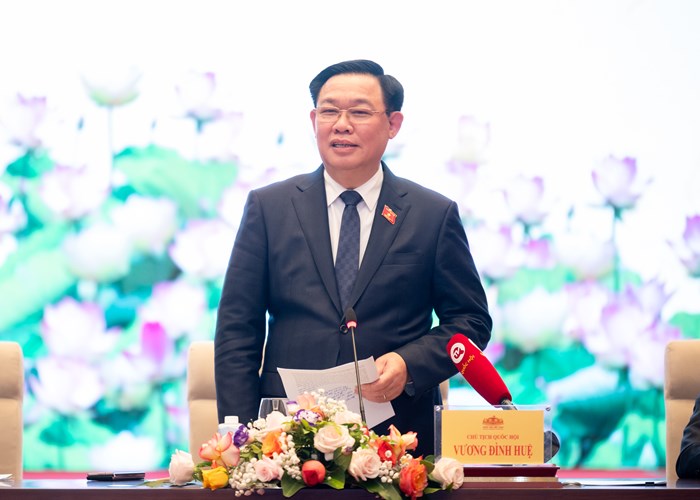 Chủ tịch Quốc hội: Những thành tựu chung của Quốc hội luôn có sự đồng hành, đóng góp quan trọng của báo chí - Anh 1