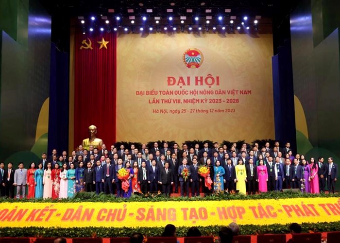 Ông Lương Quốc Đoàn tái đắc cử Chủ tịch Trung ương Hội Nông dân Việt Nam - Anh 1