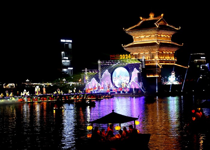 Cả nước đã phục vụ khoảng 3,2 triệu lượt khách du lịch dịp Tết Dương lịch - Anh 2