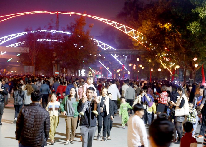 Nhiều cơ sở lưu trú ở Ninh Bình đạt 100% công suất dịp Tết Dương lịch - Anh 2