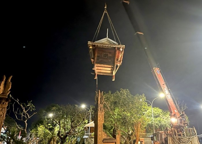 Sạt lở bờ sông 