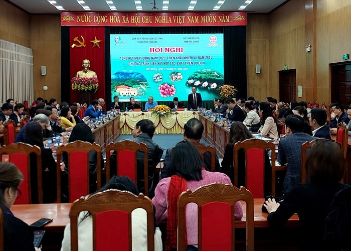 Kết nối hình thành các tour, tuyến du lịch hấp dẫn - Anh 1