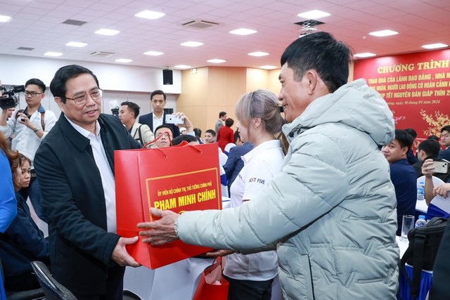 Thủ tướng chỉ đạo các giải pháp chăm lo đời sống cho người dân dịp Tết Nguyên đán - Anh 1