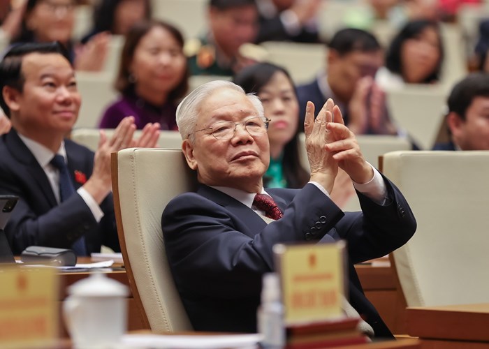 Quốc hội thảo luận, xem xét Luật Đất đai (sửa đổi) - Anh 1