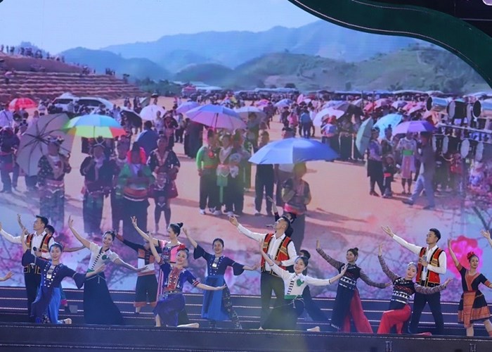Khai mac Tuan van hoa, du dich Dien Bien - Thanh Hoa - Anh 6