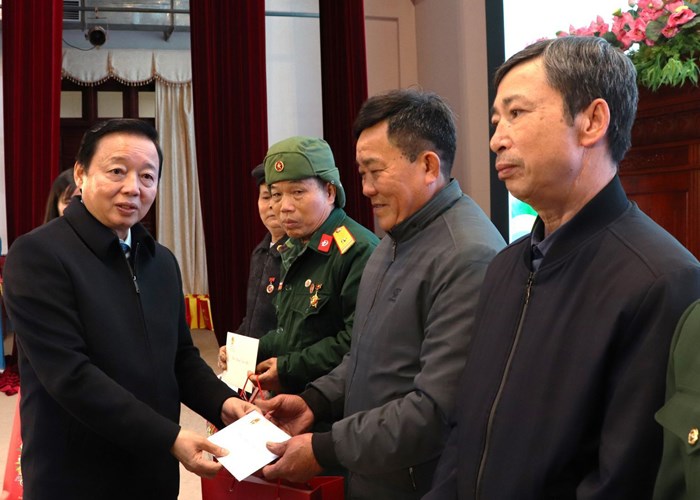 Phó Thủ tướng Trần Hồng Hà dự chương trình “Tết sum vầy - Xuân chia sẻ ” tại Lai Châu - Anh 1