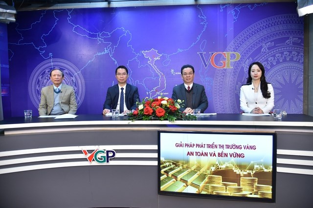 Giải pháp phát triển thị trường vàng an toàn và bền vững - Anh 1