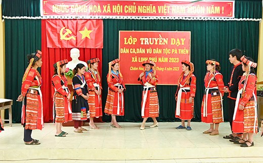 Gìn giữ nét đẹp văn hóa truyền thống dân tộc Pà Thẻn - Anh 3