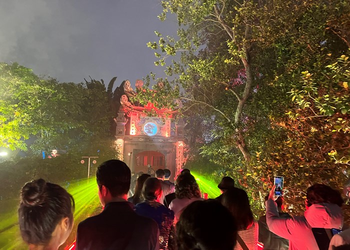 Hiệu ứng thị giác và xúc cảm trong 