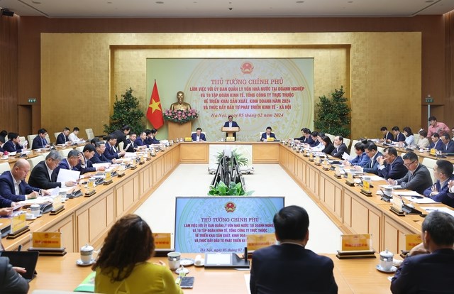 Thủ tướng làm việc với 19 tập đoàn, tổng công ty về đẩy mạnh đầu tư, sản xuất, kinh doanh - Anh 2