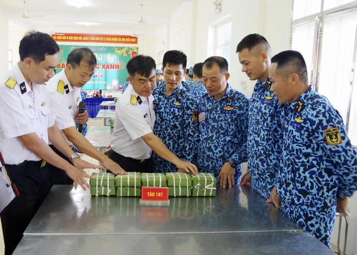 Tết của lính tàu ngầm có gì đặc biệt? - Anh 3