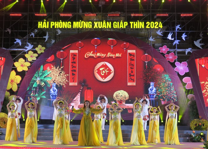 Hải Phòng: Nhiều hoạt động văn hóa thể thao vui Tết, đón Xuân Giáp Thìn - Anh 3