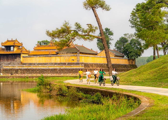 UN Tourism: Du lịch quốc tế có thể phục hồi hoàn toàn vào cuối năm 2024 - Anh 2