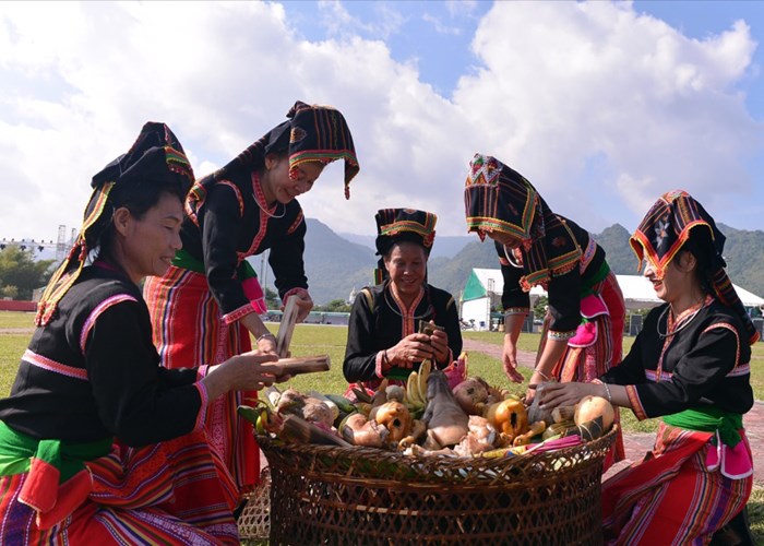 Tet Ngo, net van hoa doc dao cua nguoi Cong o Lai Chau - Anh 1