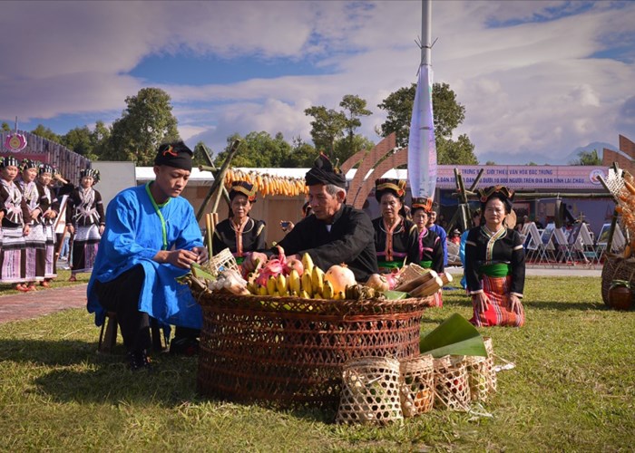 Tet Ngo, net van hoa doc dao cua nguoi Cong o Lai Chau - Anh 3