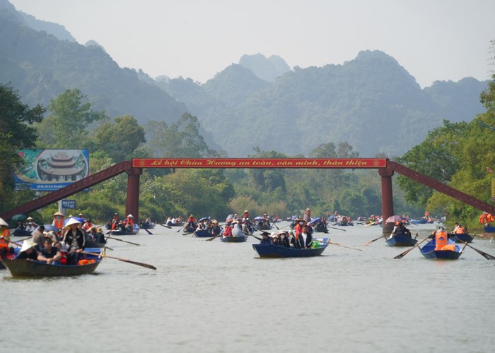 Lễ hội chùa Hương trước giờ G: Đảm bảo an toàn, văn minh - Anh 5