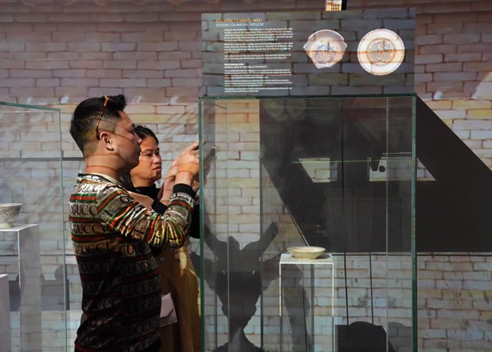 Hoàng thành Thăng Long thu hút hàng vạn du khách dịp Xuân Giáp Thìn - Anh 6