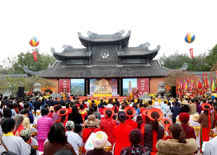 Khai hội chùa Bái Đính 2024 - Anh 5