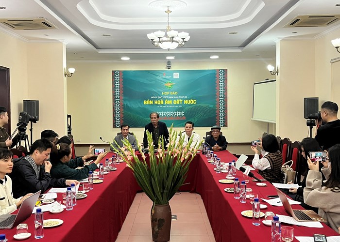 Ngày Thơ Việt Nam: 