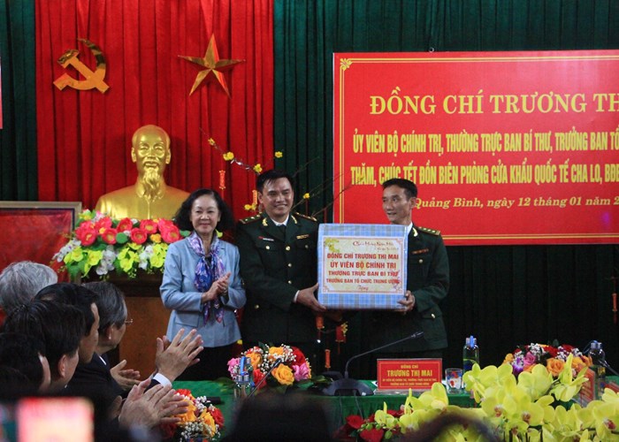 Ban Bí thư yêu cầu tăng cường công tác thông tin, tuyên truyền, nâng cao chất lượng nội dung các chương trình văn hóa - Anh 1