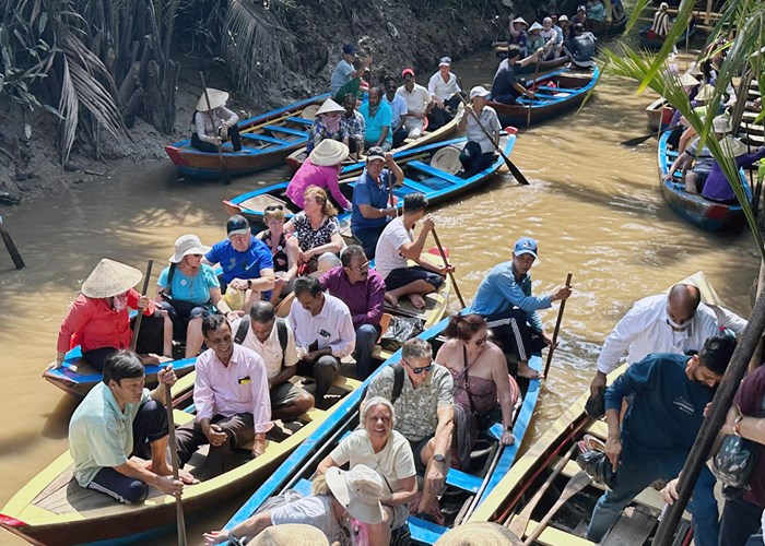 Du lịch tàu biển sôi động ngay từ đầu năm - Anh 2