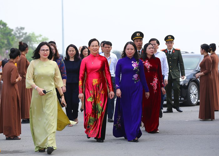 Khai hoi Chua Tam Chuc Xuan Giap Thin 2024 - Anh 2