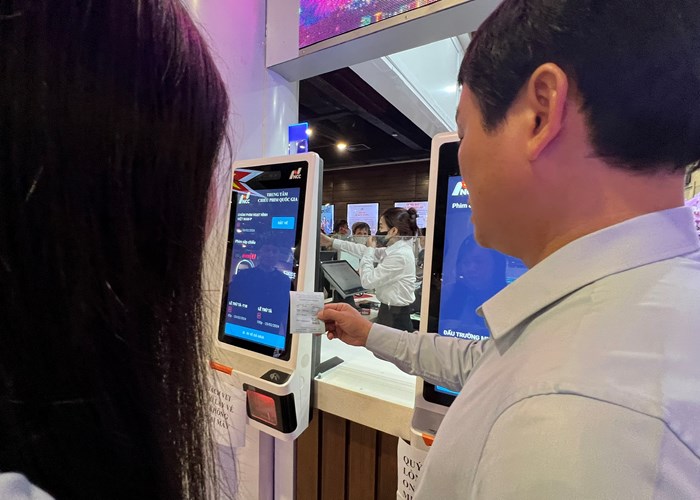 Thanh tra Bộ VHTTDL kiểm tra việc kiểm soát độ tuổi xem phim tại Trung tâm Chiếu phim quốc gia - Anh 5