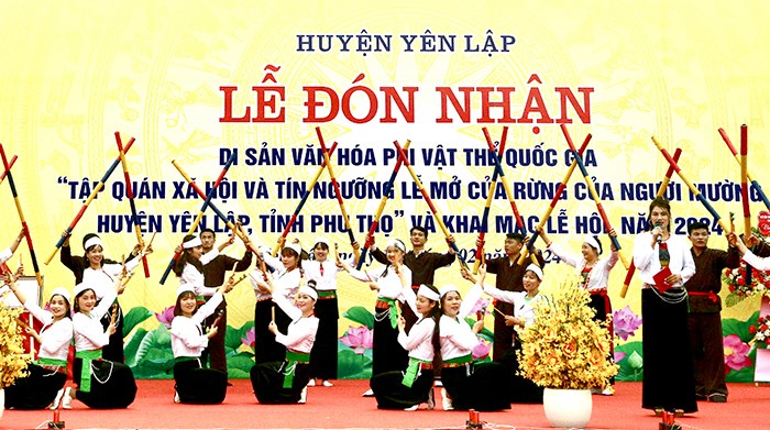 Độc đáo Lễ mở cửa rừng của người Mường ở Yên Lập - Anh 2