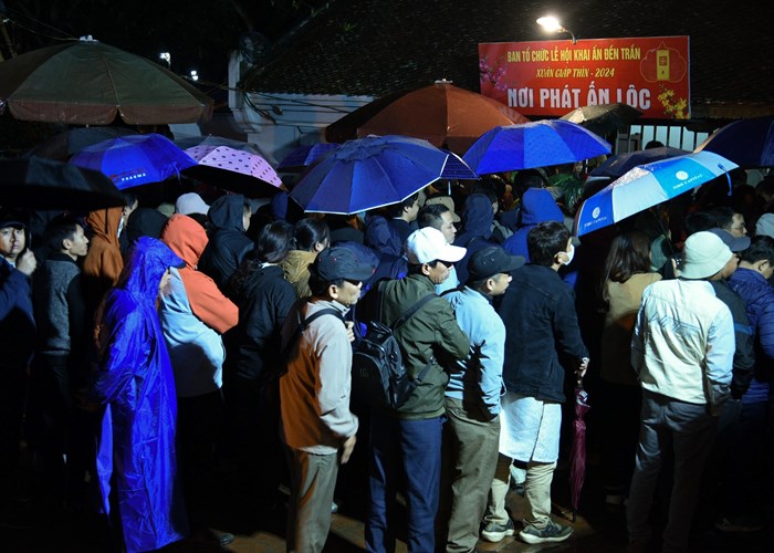 Phát ấn Đền Trần: Không xuất hiện cảnh ùn tắc, quá tải - Anh 7