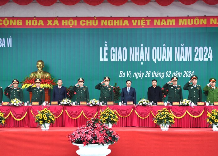 Ha Noi: Soi noi ngay hoi tong quan tai Ba Vi, Thanh Xuan - Anh 3