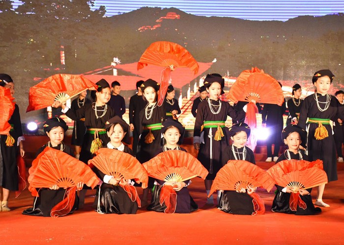 Dac sac le hoi Xo may cua nguoi Tay o Muong Lai - Anh 2