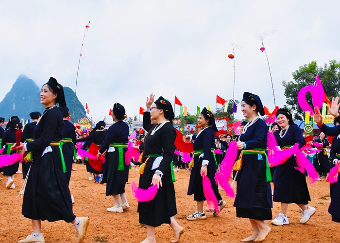 Dac sac le hoi Xo may cua nguoi Tay o Muong Lai - Anh 1
