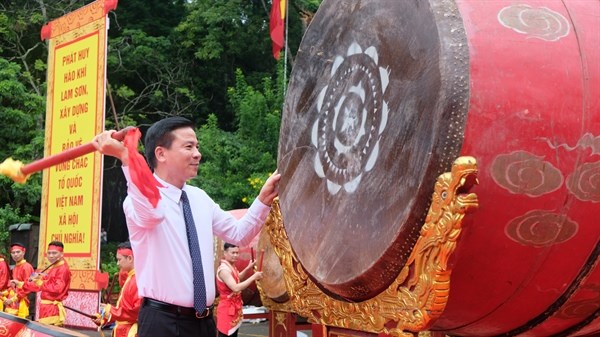 Thanh Hóa quán triệt, triển khai quan điểm “Văn hóa phải được đặt ngang hàng với kinh tế, chính trị, xã hội” của Tổng Bí thư Nguyễn Phú Trọng - Anh 1