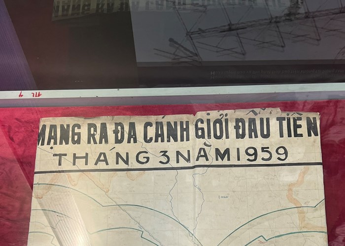 Mắt thần canh trời Tổ quốc - Anh 3
