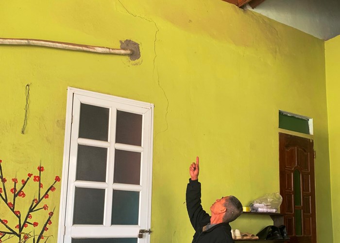 Người dân “kêu cứu” vì thi công đường làm nứt nhà - Anh 3