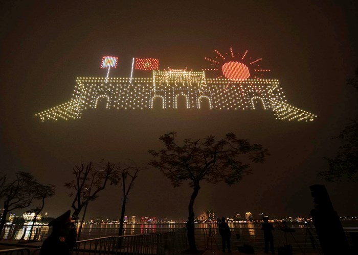 Du lịch Hà Nội chào 2024 với trình diễn ánh sáng, trải nghiệm không gian ẩm thực đặc sắc - Anh 2