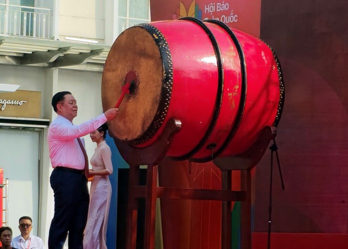 Trưởng ban Tuyên giáo Trung ương: Tiếp tục đẩy mạnh xây dựng cơ quan báo chí văn hóa và người làm báo văn hóa - Anh 4