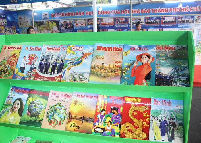 Nâng cao tính Đảng, tính định hướng trong hoạt động báo chí: Sáng tạo để tạo ra giá trị khác biệt - Anh 2