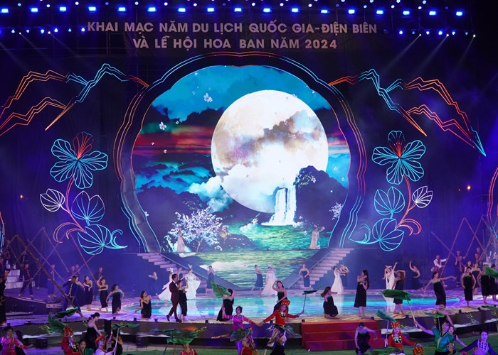 San sang cho le khai mac Nam du lich quoc gia Dien Bien va Le hoi Hoa Ban 2024 - Anh 5
