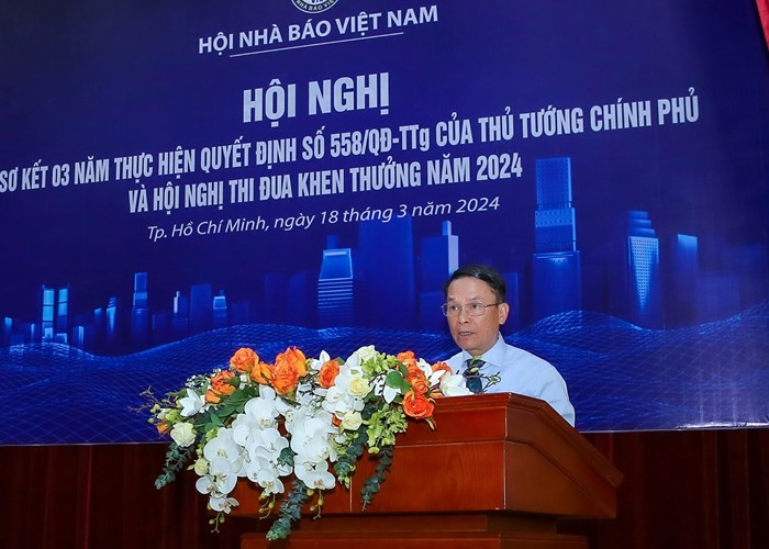 Tiếp tục đẩy mạnh công tác hỗ trợ báo chí với nguồn kinh phí lớn hơn - Anh 2