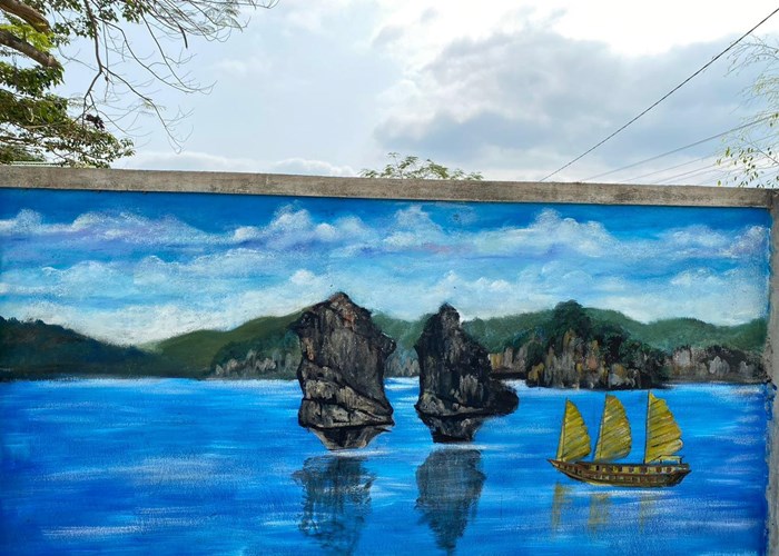Gửi thông điệp ý nghĩa qua bích họa “Tự hào một dải non sông” - Anh 5