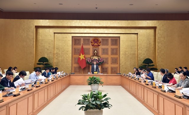 Phó Thủ tướng chủ trì họp tổ công tác xử lý kết quả rà soát hệ thống văn bản - Anh 2