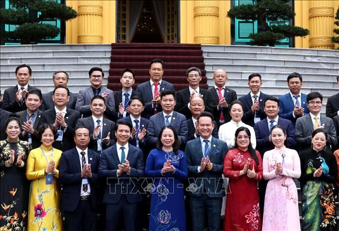 Quyền Chủ tịch nước Võ Thị Ánh Xuân gặp mặt Hội Doanh nhân trẻ nhân Tháng Thanh niên năm 2024 - Anh 4