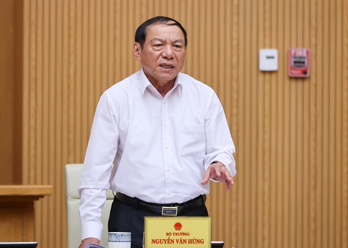 Thủ tướng: Các dự án luật phải được xây dựng theo hướng đẩy mạnh phân cấp, phân quyền - Anh 2