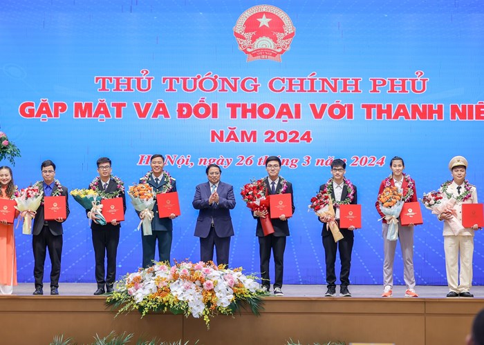 Thủ tướng: Thanh niên cần thực hiện “5 xung kích”, “6 khát vọng” - Anh 5