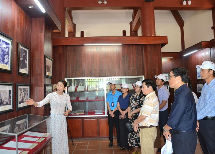 Quảng Ngãi: Khảo sát, phát triển điểm đến du lịch cộng đồng - Anh 1