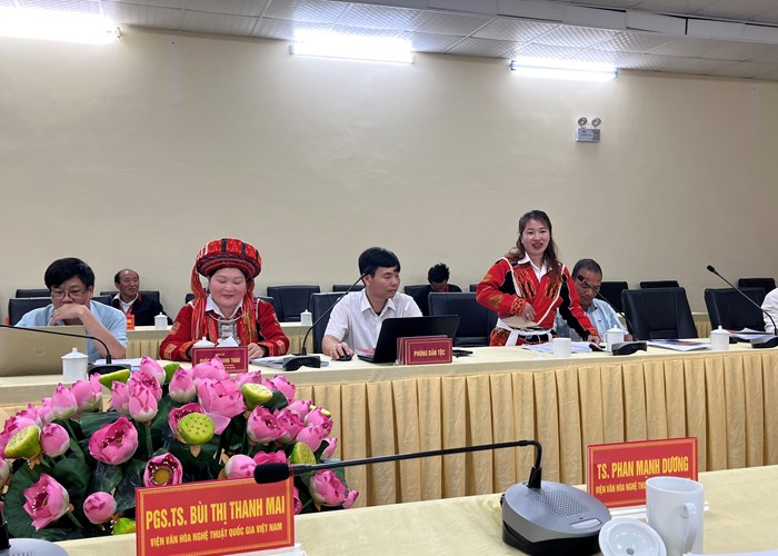 Khắc phục nguy cơ mai một, đứt gãy văn hóa truyền thống dân tộc Pà Thẻn - Anh 3