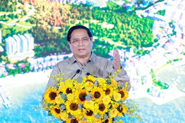 Xây dựng Phú Quốc thành trung tâm du lịch, dịch vụ hiện đại, công nghiệp văn hoá mang tầm cỡ quốc tế - Anh 1